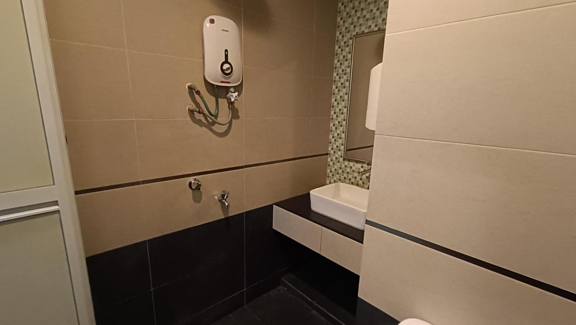 Sohho Hotel Chukai Экстерьер фото